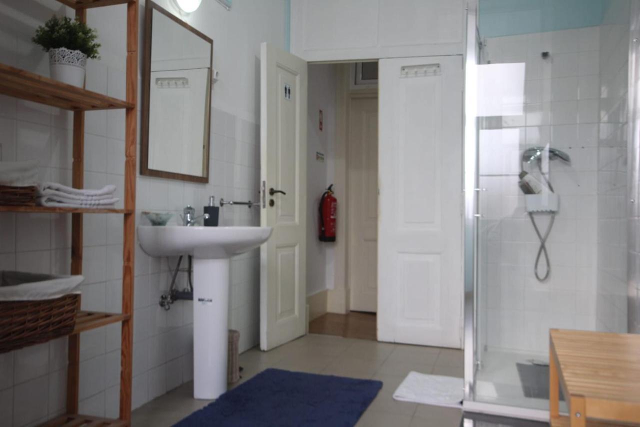 Romantic Chiado 7 -Private Small Single Room With No Outside Window Lisboa Extérieur photo