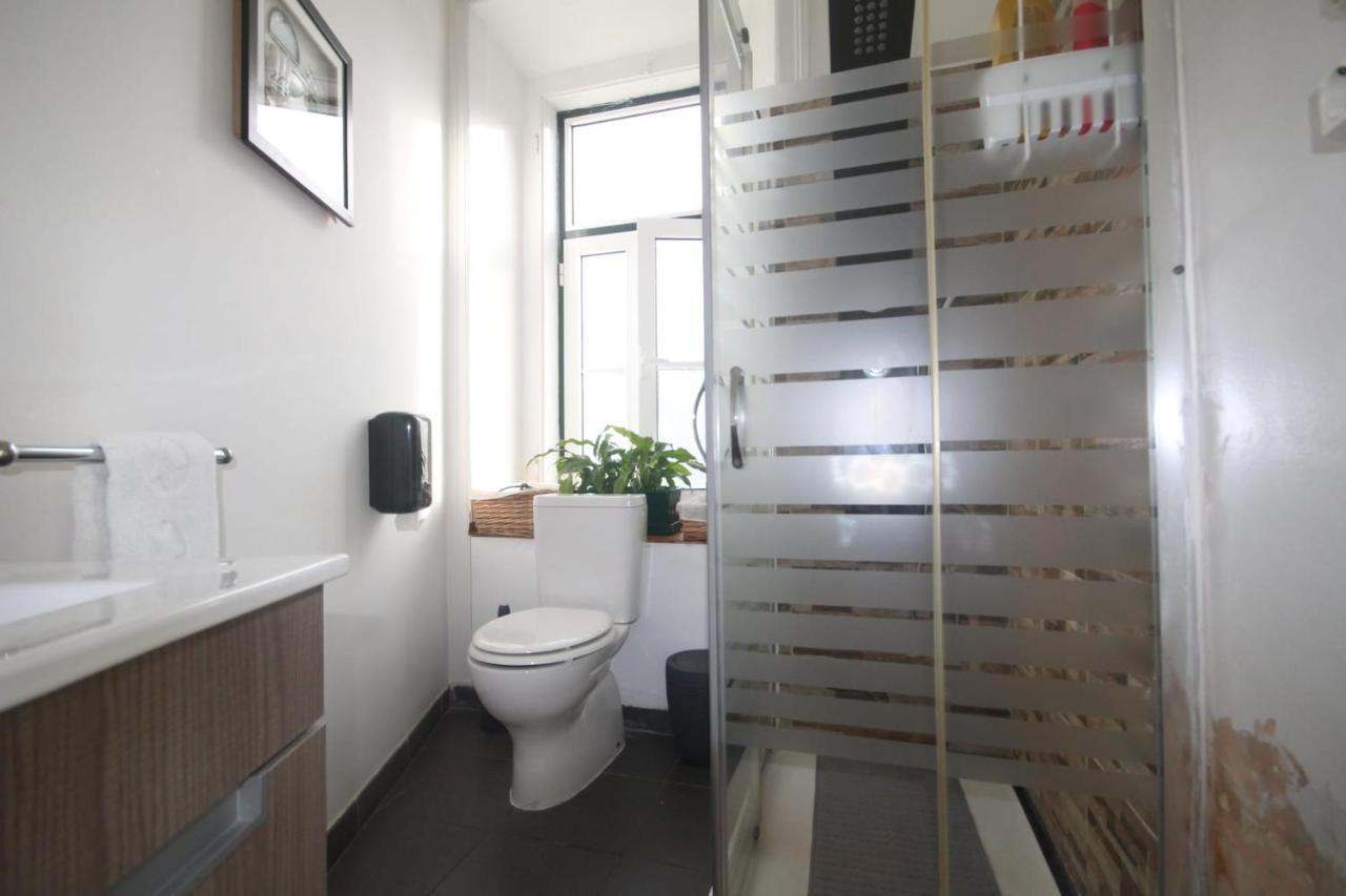 Romantic Chiado 7 -Private Small Single Room With No Outside Window Lisboa Extérieur photo