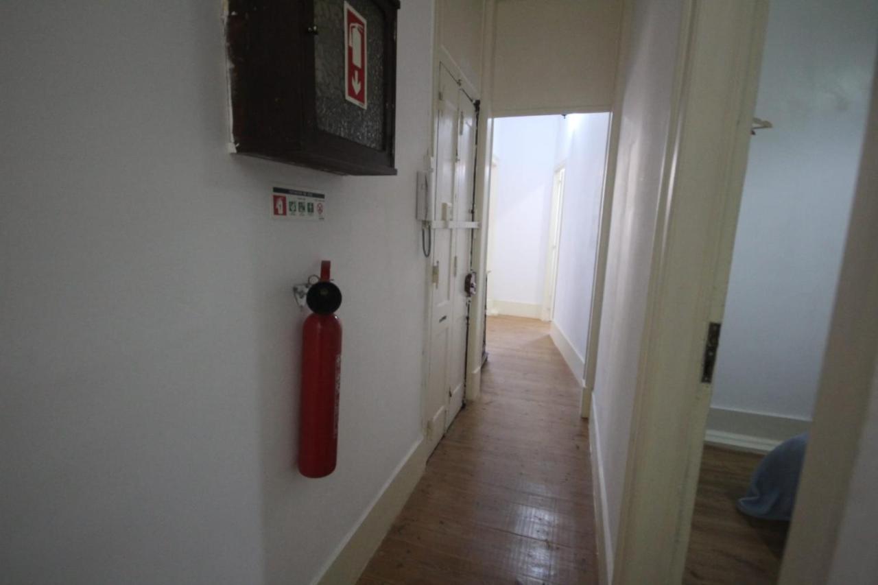 Romantic Chiado 7 -Private Small Single Room With No Outside Window Lisboa Extérieur photo